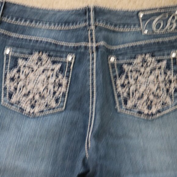 Code Bleu Jeans - Picture 2 of 10